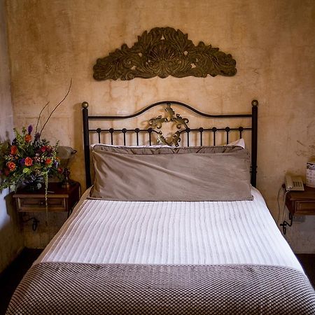 Hotel La Casona De Antigua Exteriör bild