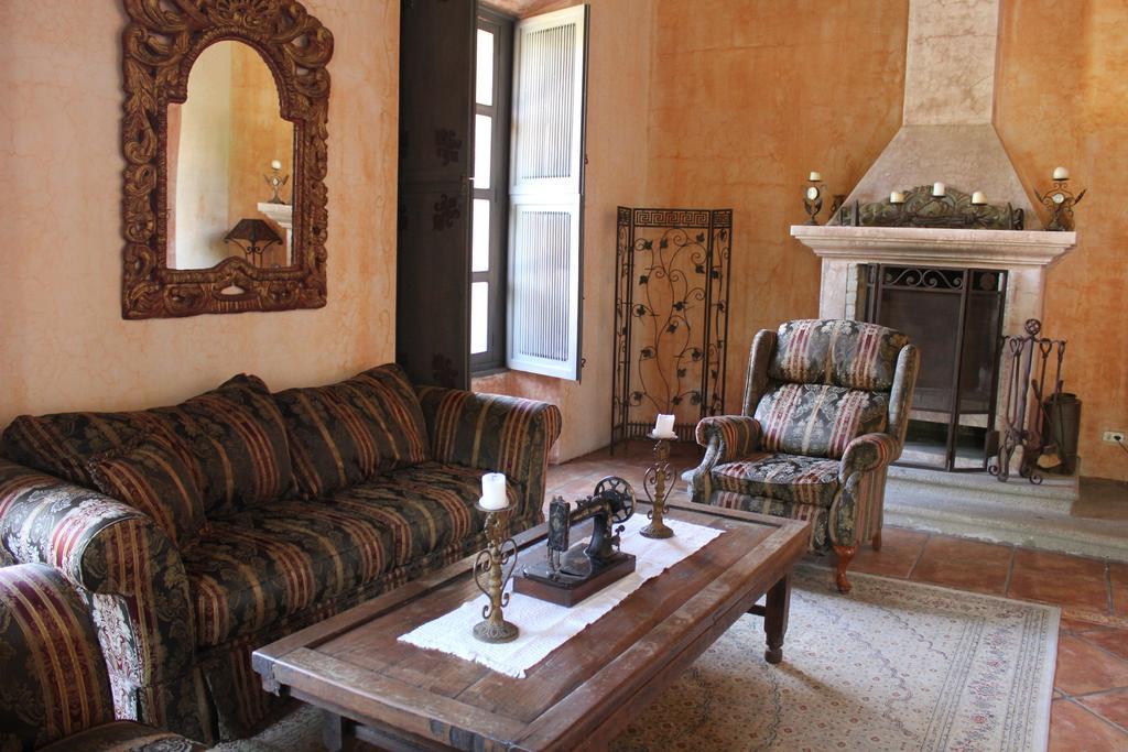 Hotel La Casona De Antigua Exteriör bild