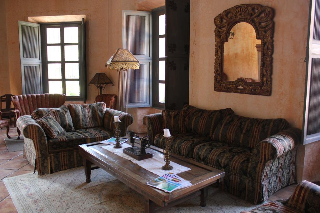 Hotel La Casona De Antigua Exteriör bild